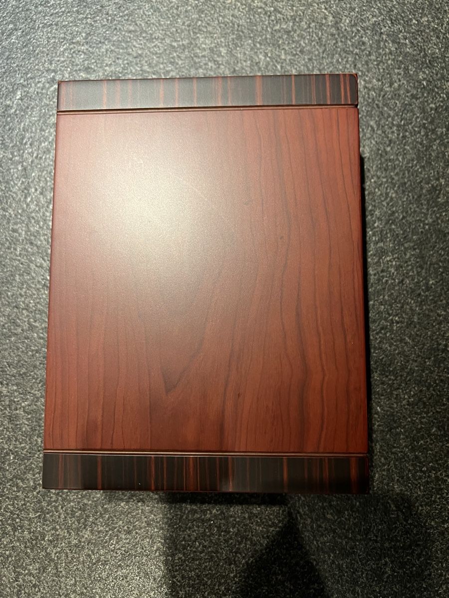 Humidor per sigari: Humidor gebraucht – Usato da Mauren venduto da chr_hn5y 2