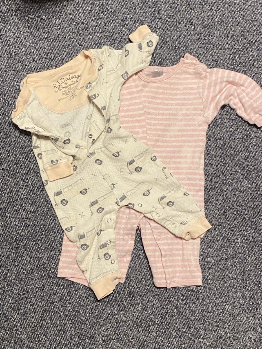 Lotti & Set di vestiti: 68 Mädchen Overall Pyjama 4 pack – Usato da Wengi b. Büren venduto da sch_dmj5 1