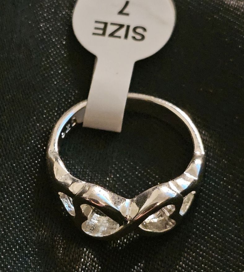 Anelli: Zarter Ring, 925 versilbert Gr. 7 – Nuovo (secondo la descrizione) da Grenchen venduto da dar_6d52 1