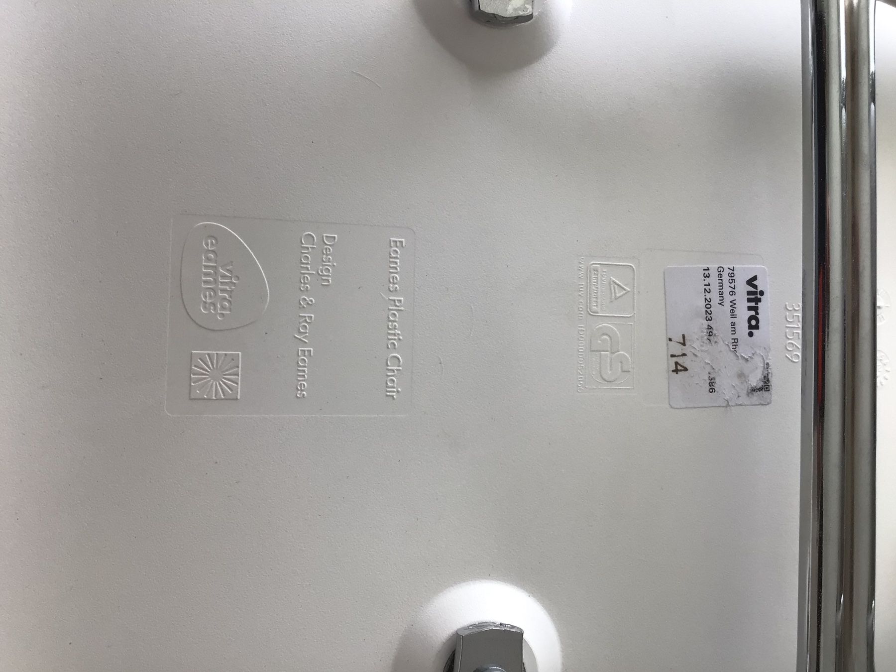 Vitra Stühle: Original Vitra Plastic Side Chair – Neu (gemäss Beschreibung) aus arth von Tasalo 4