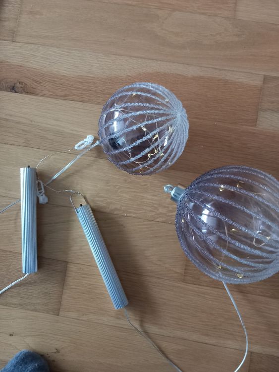 2 Glaskugeln Designer Led Dekokugeln zum aufhängen neu Kaufen auf Ricardo