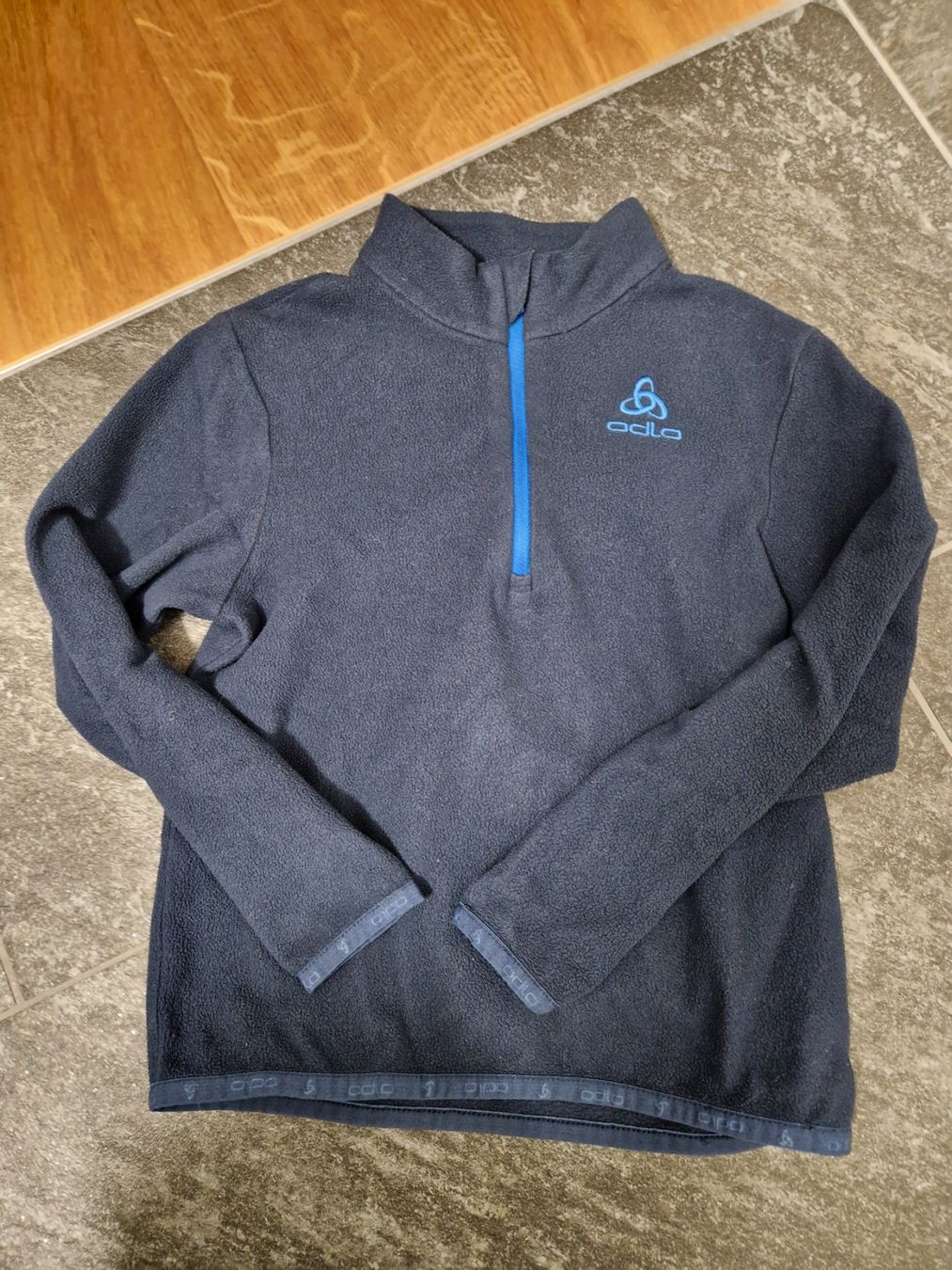 Odlo Maglioni & Felpe: Unterwäsche Odlo Mid Layer Gr. 116 – Usato da Davos-Dorf venduto da Bpelikan