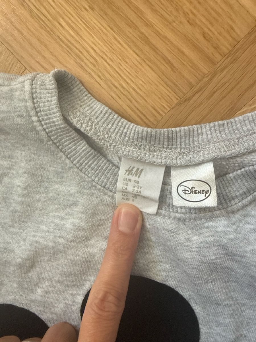 H&M Maglioni & Felpe: Pull Mickey (98) – Usato da Les Avanchets venduto da GG_ 2