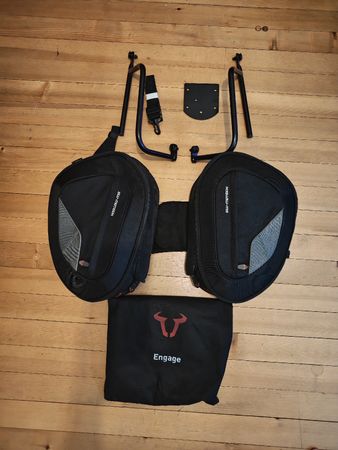 Motorrad Satteltaschen SW-Motech, inkl. 2 Abstandsbügel