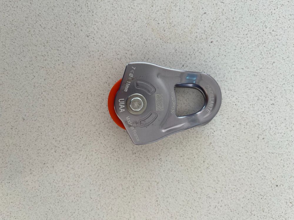 Petzl Oscillante Rollen (Gebraucht) in Meggen für CHF 9 – mit Lieferung ...