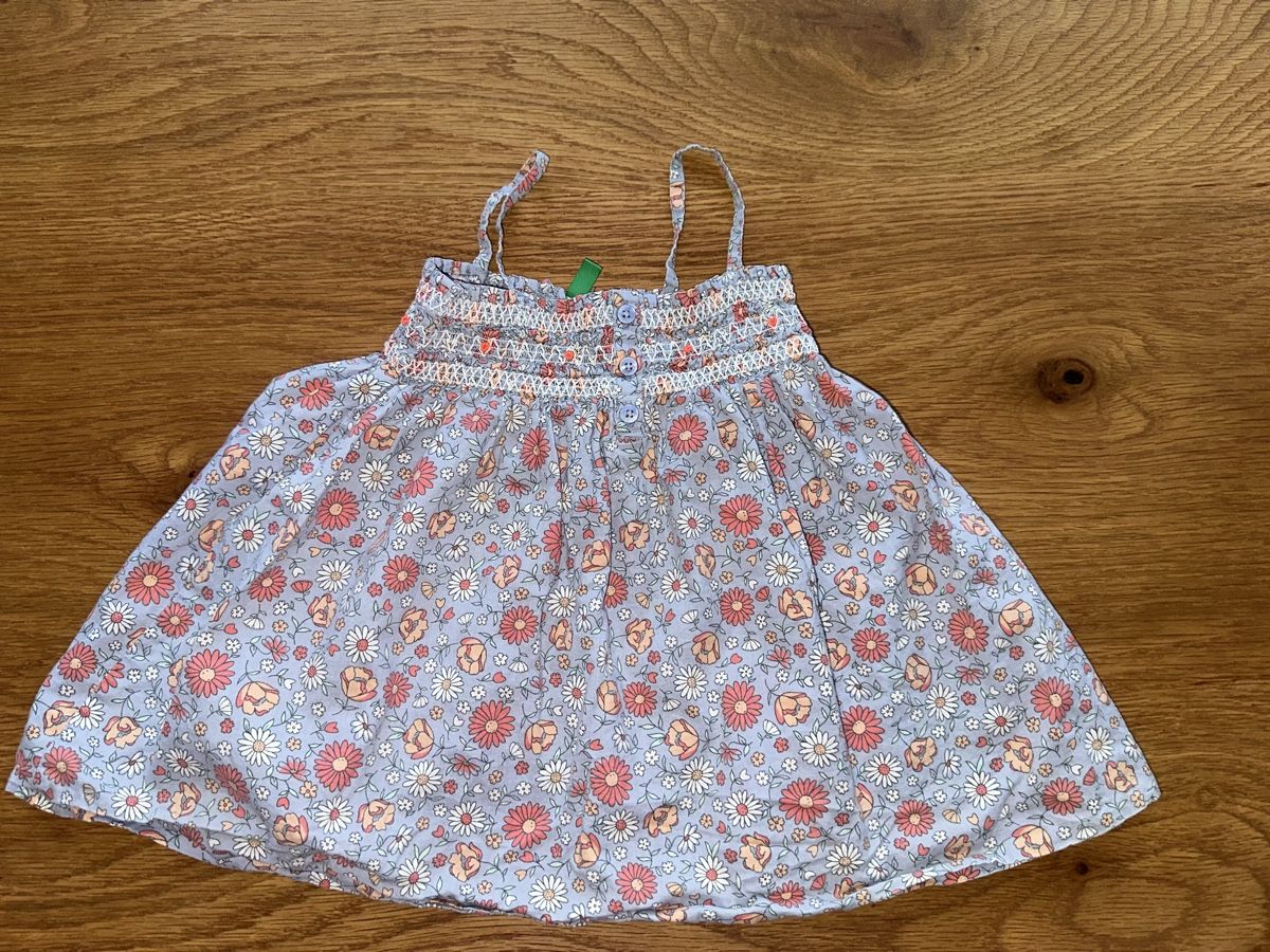 Benetton Vestiti & Gonne: Gr 90 Benetton Blumen Kleid – Usato da Wettingen venduto da hak_52m8
