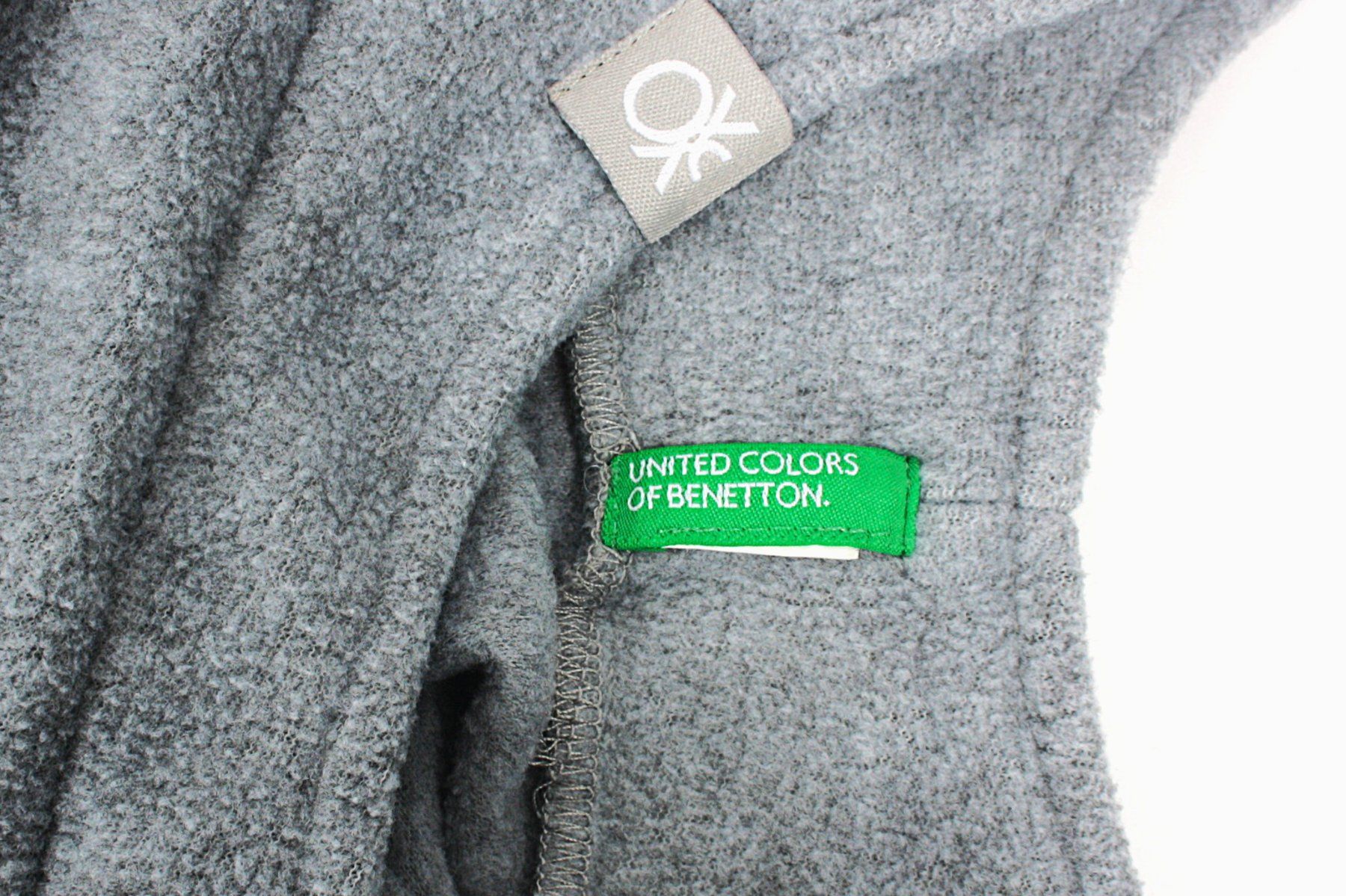 C&A Altro abbigliamento per bambino: C&A Graue Kindermütze mit Ponpon – Usato da Zollikofen venduto da Restwert_Zollikofen 2