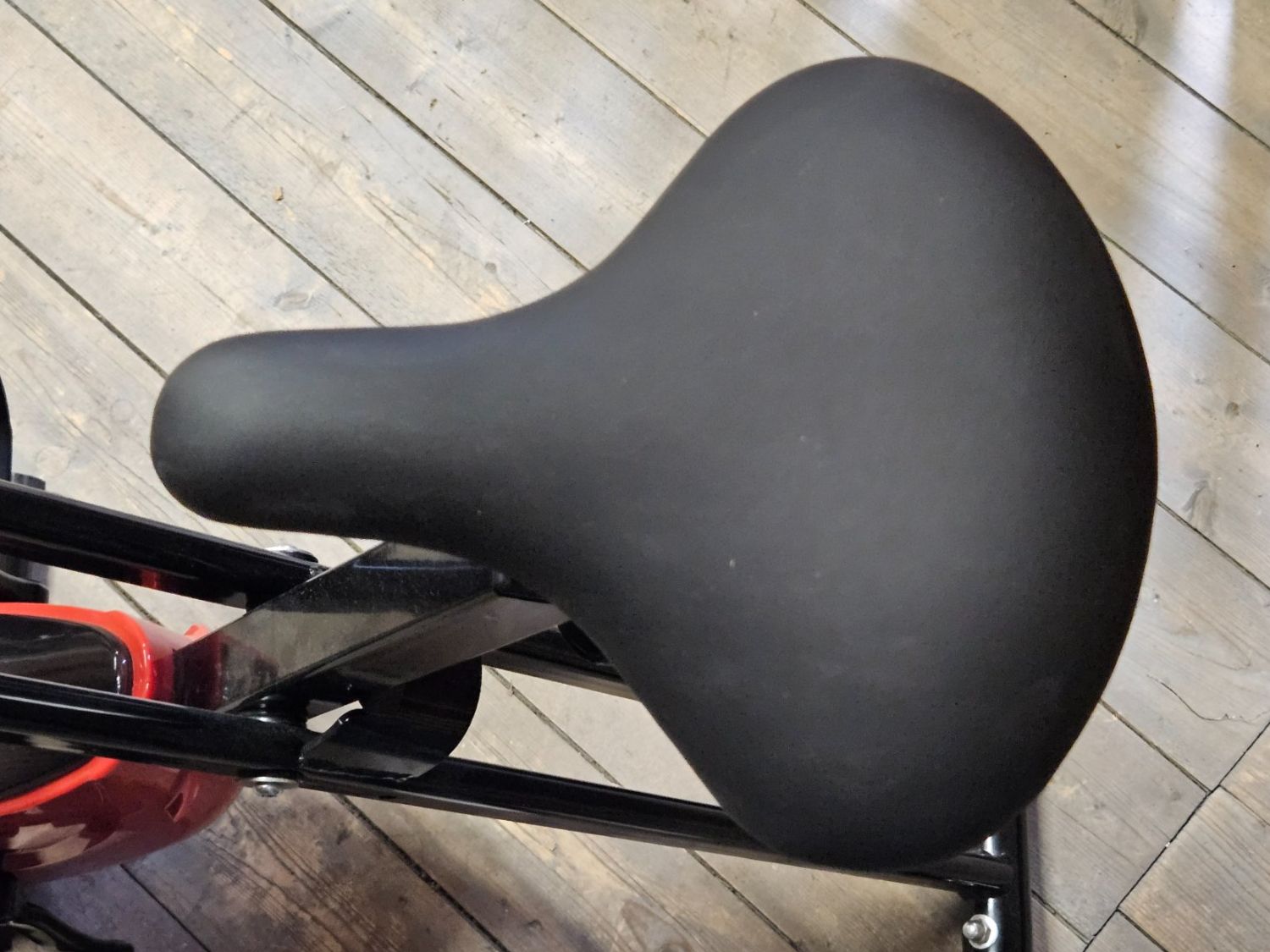 Hometrainer: Heimtrainer | Fitnessbike Indoor Tectake – Usato da Zürich venduto da RiggyBiggy 8
