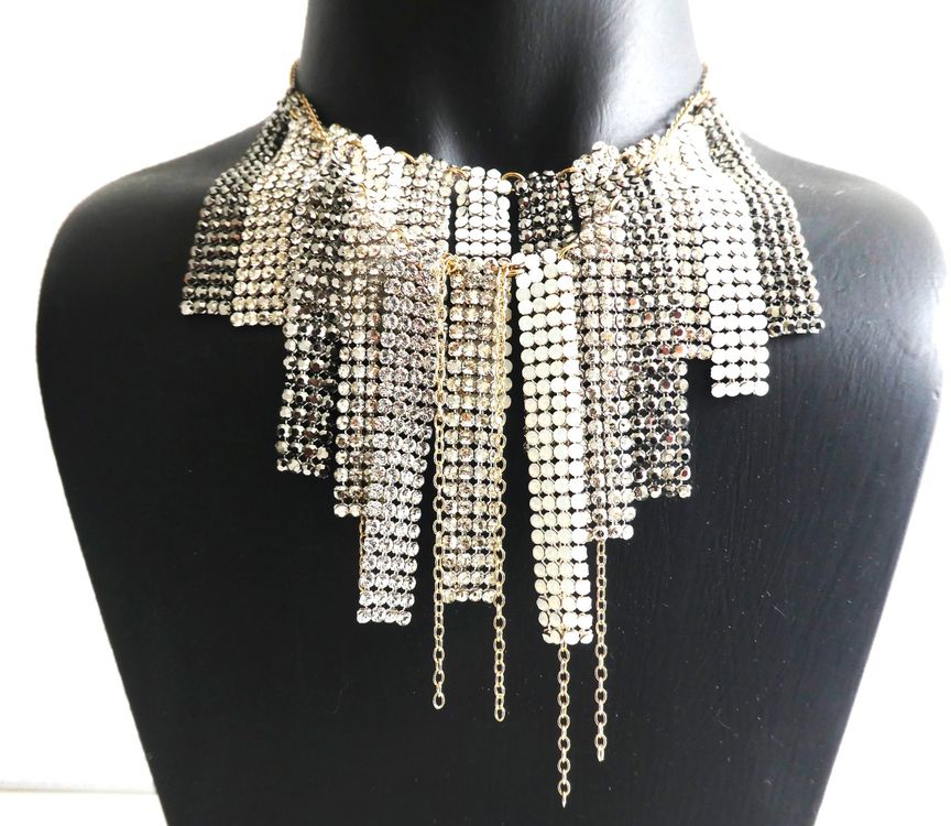 Collier À Plusieurs Couches Avec Pierres Et Perles - Onze Montréal U2013 Onze Montreal