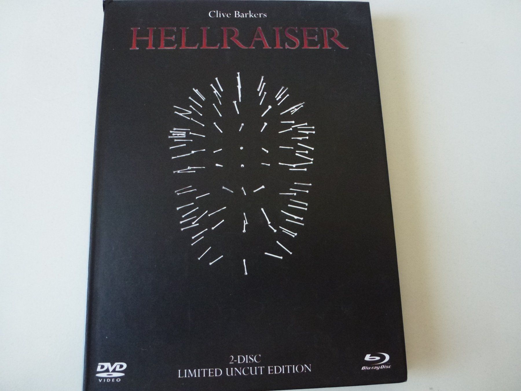 Tutti i DVDs: Hellraiser (1987) Black Edition, Lim Ed. Mediabook, Blu-Ray – Usato da Bern venduto da Frebo