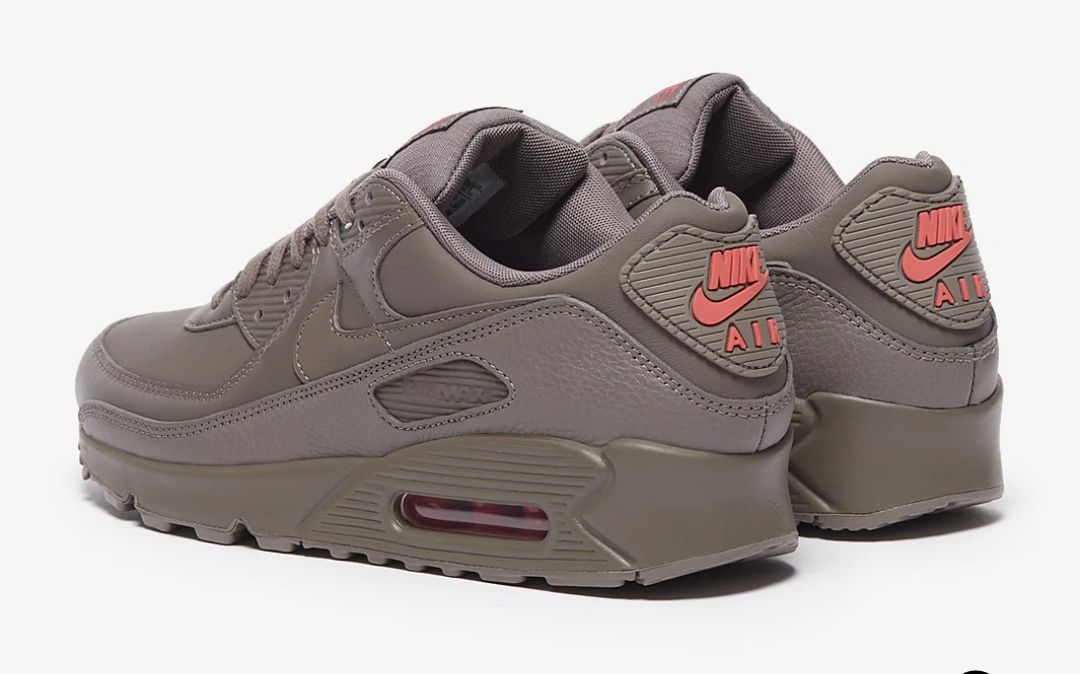 Nike Scarpe da uomo: NEUE Nike Air Max 90 ESS+ – Nuovo e nell'imballaggio originale da Dietikon venduto da Sunriseplace1010 1