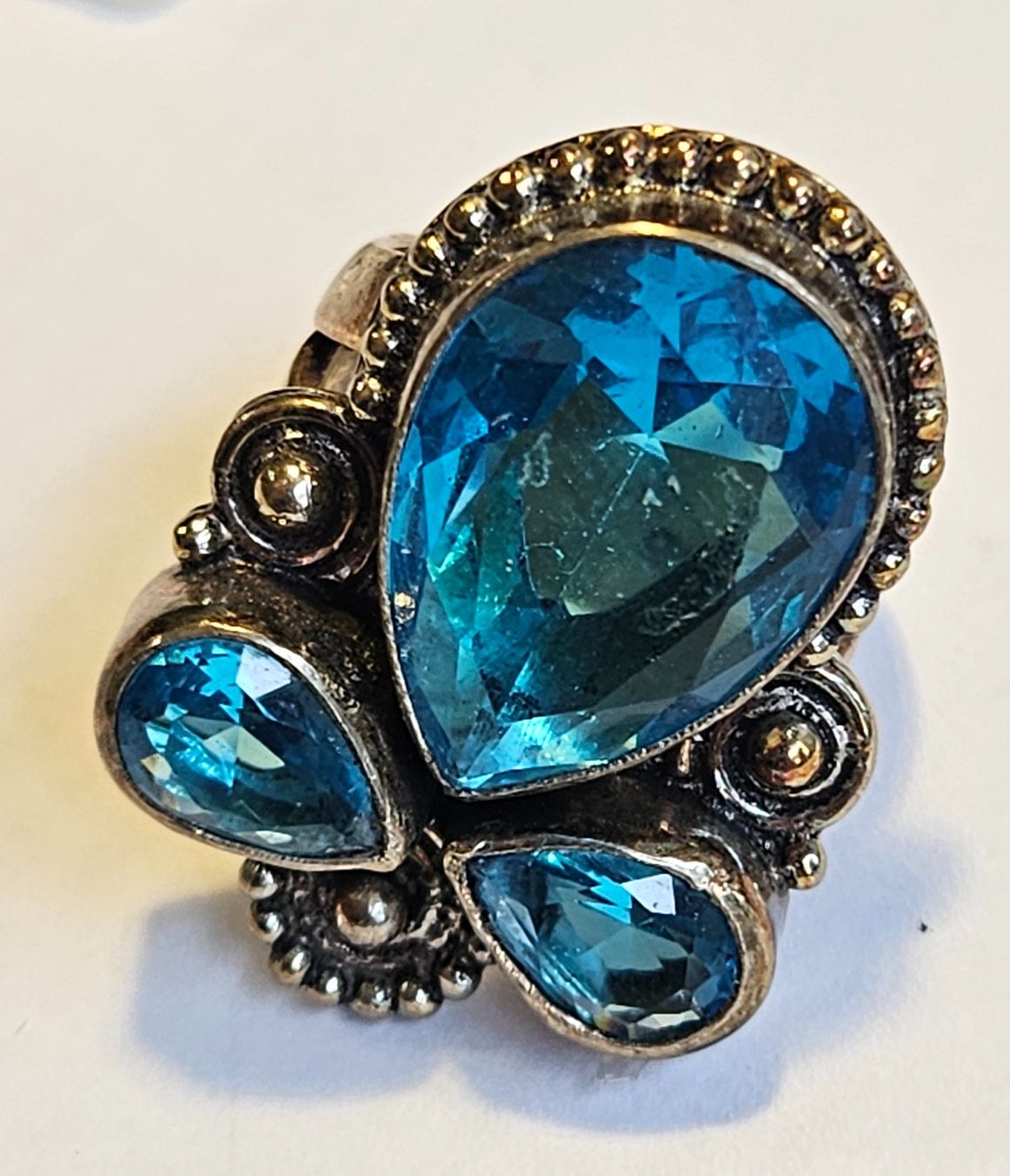 Anelli: Silberschmuck Ring mit blauen Steinen Grösse 54 – Nuovo (secondo la descrizione) da Zürich venduto da Bieter04 4