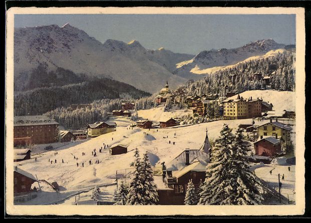 Ansichtskarten: AK Arosa, Verschneite Skihänge im Ort – Gebraucht aus Berlin von bartko-reher