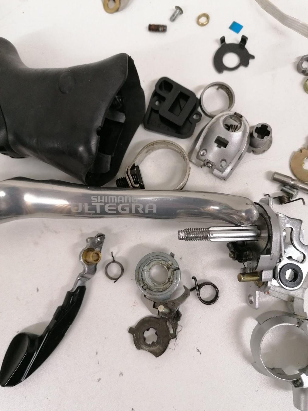 Pezzi di ricambio: Shimano 6510 Schalthebel L+R – Difettoso da Luzern venduto da Cado12 6