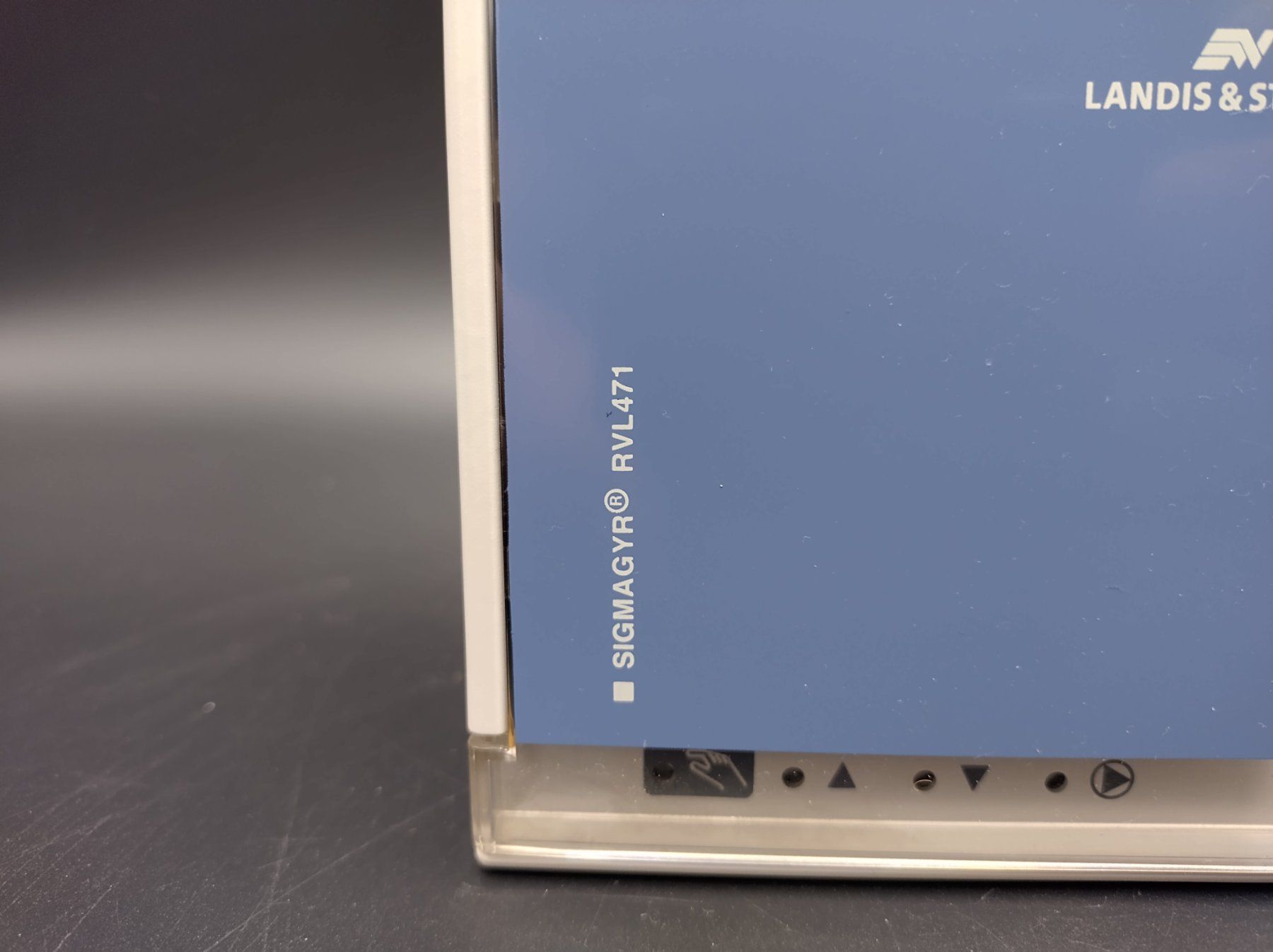 Sistema di controllo: Landis & Staefa Sigmagyr RVL471 – Usato da Winterthur venduto da Hint17 5