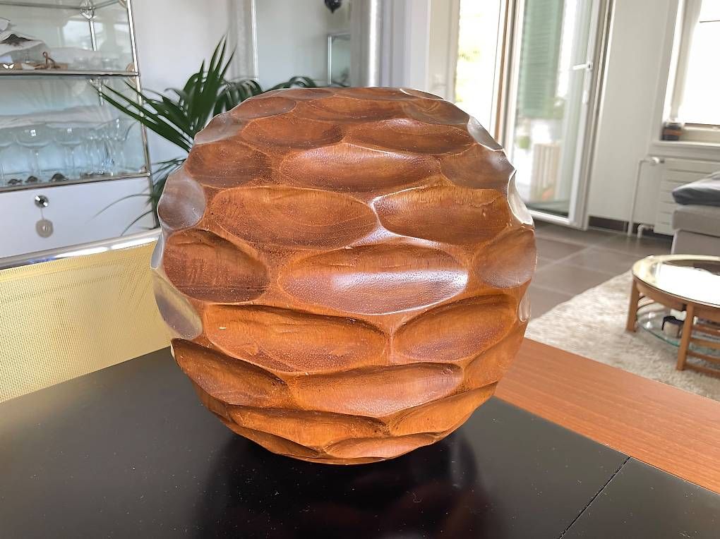 Sculture & Statue: Holzskulptur Vase – Usato da Uetendorf venduto da Anomis2015