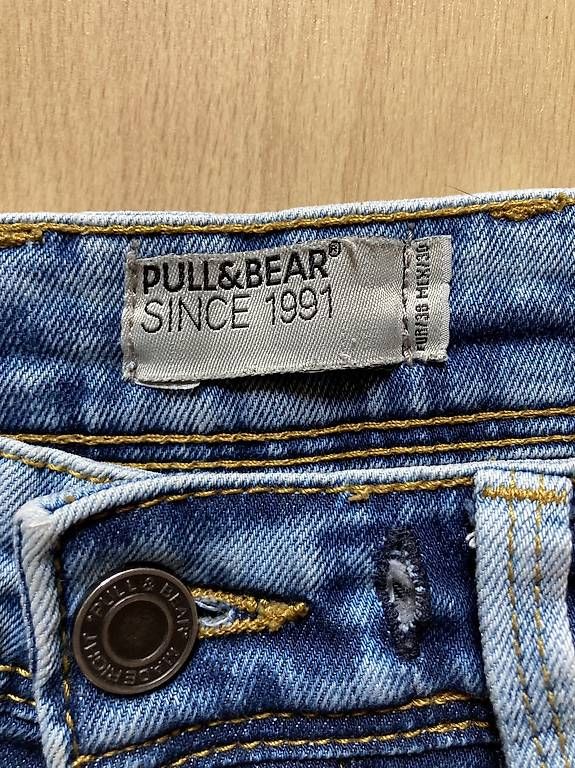 Pull&Bear Jeans: Pull & Bear Jeans Shorts – Usato da Hämikon venduto da autiva 2