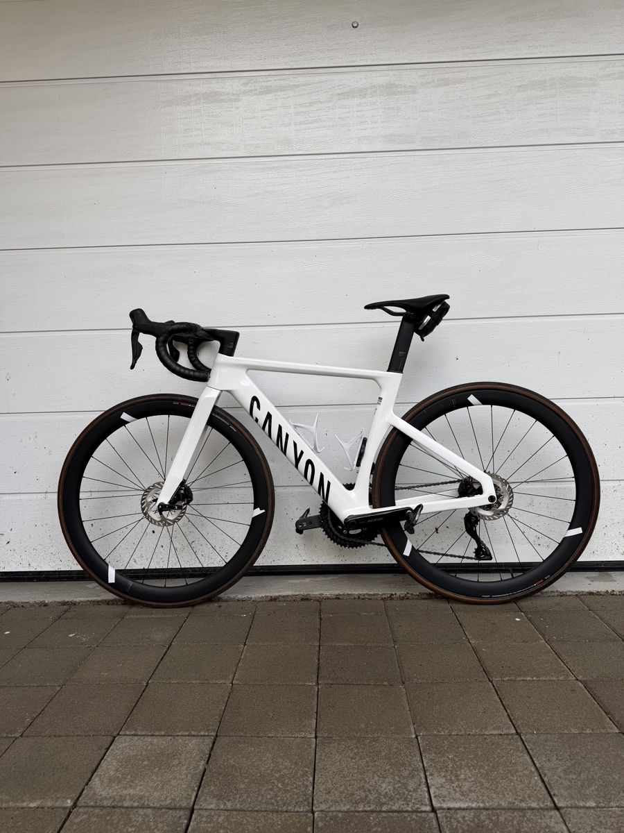 Canyon Biciclette: Aeroad CF SLX 7 Di2, Größe XS – Nuovo (secondo la descrizione) da Flamatt venduto da crames.noah