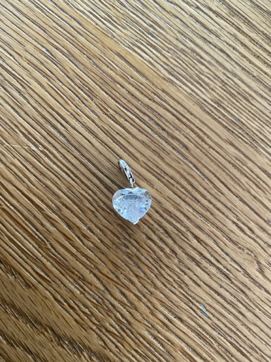 Thomas Sabo Ciondoli: Thomas Sabo Charm Herz Stein – Usato da Muri AG venduto da sonneblueme10