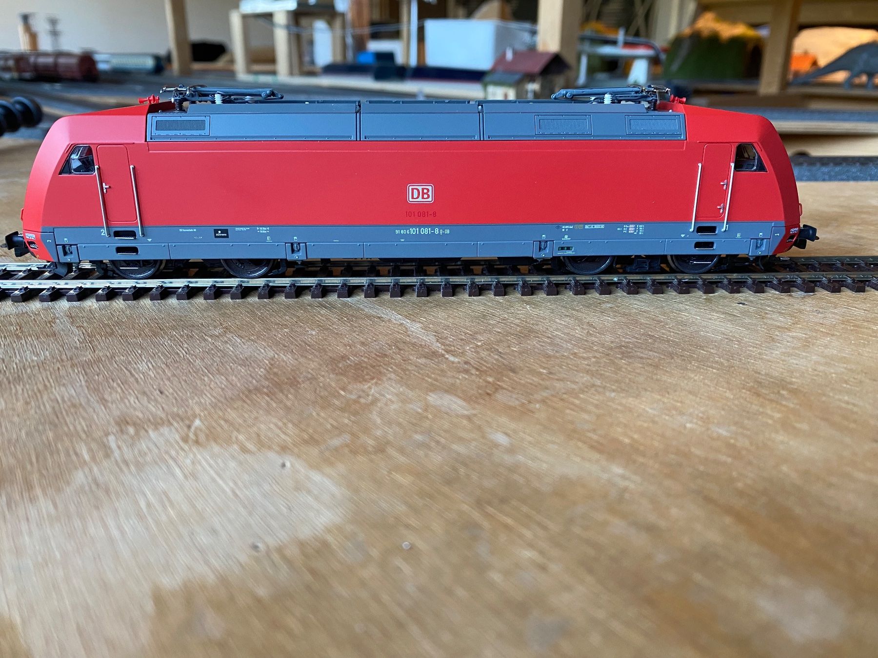 Piko Modelleisenbahnen: Piko 51100 / DB AG BR 101 081-8 – Gebraucht aus Wallbach von luechma 1