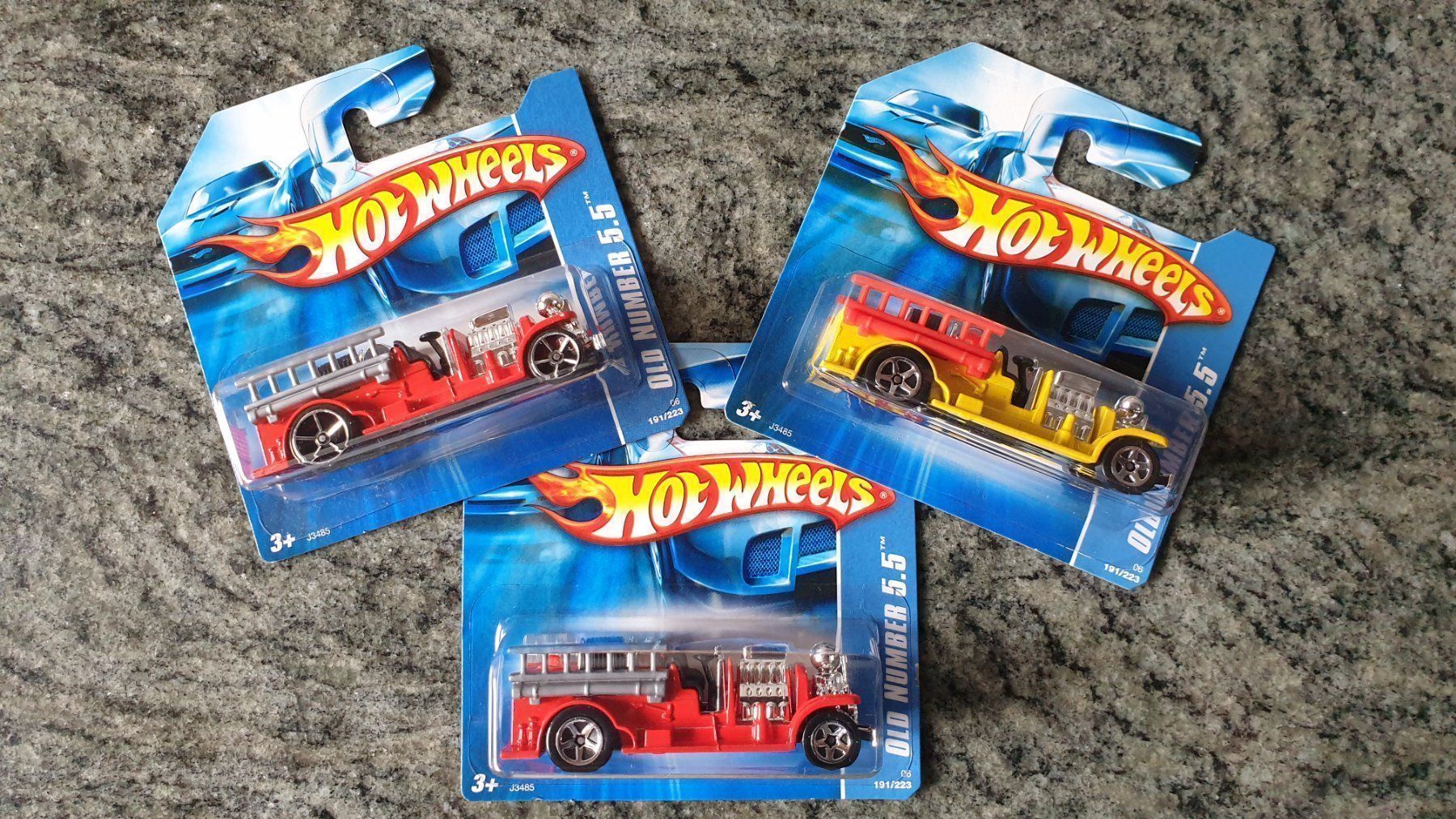 Hot Wheels Modellini d'auto: OLD NUMBER 5.5 / HOT WHEELS – Nuovo e nell'imballaggio originale da Wengi b. Büren venduto da Ot1000