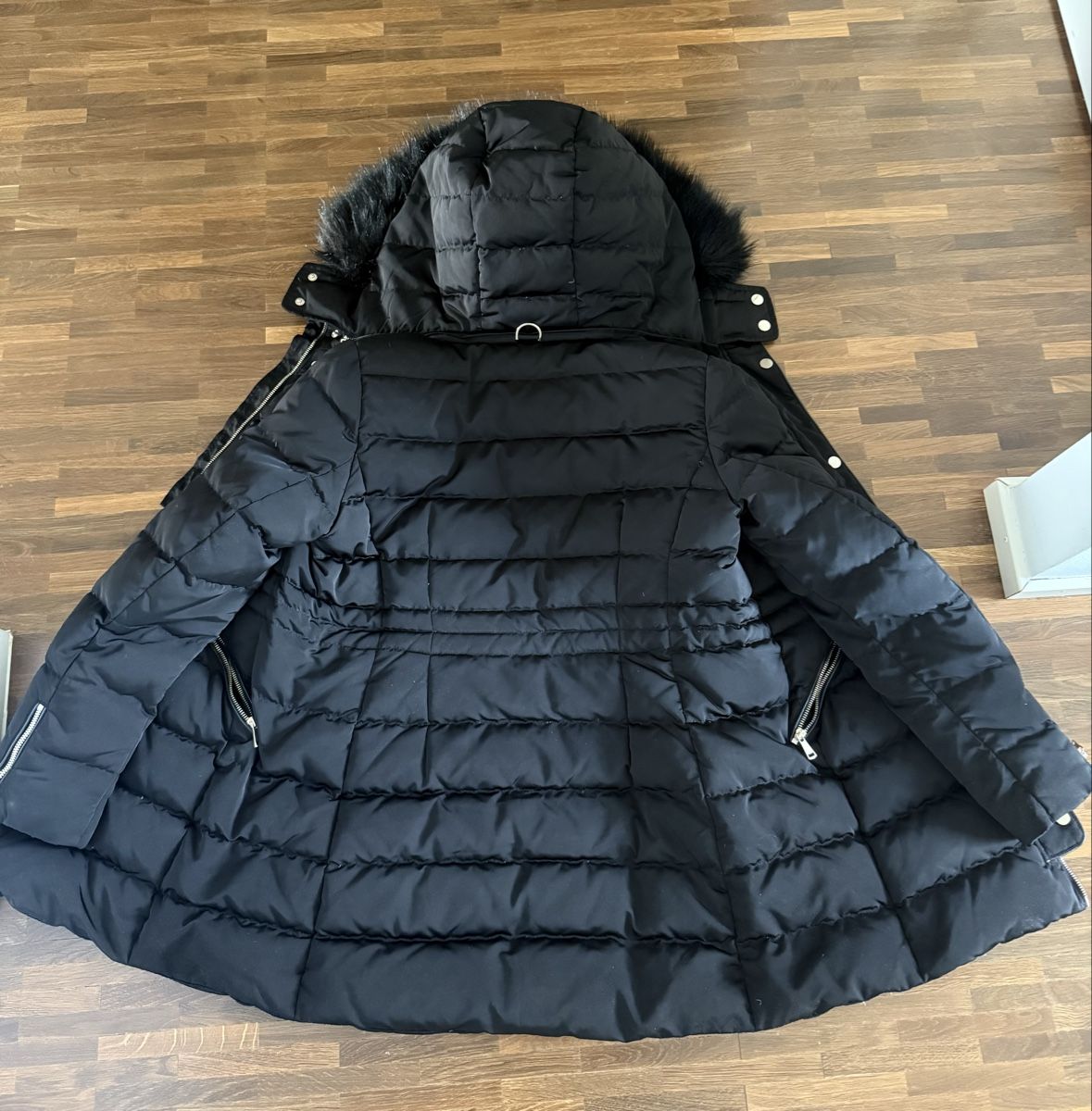 Zara Manteaux: ZARA down jacket, size M – Neuf (Voir description) à Zürich par lar_8826 5