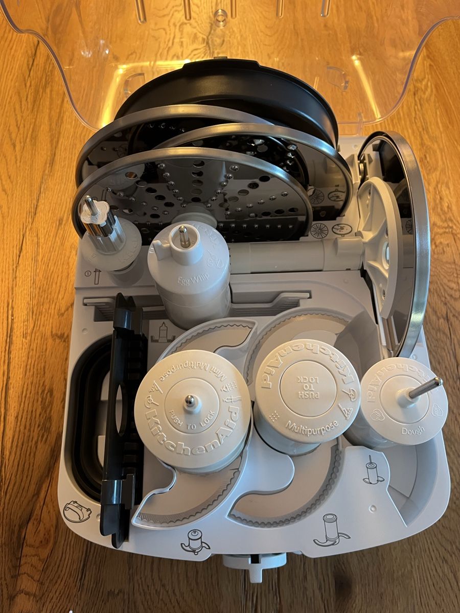 Kitchenaid Elettrodomestici da cucina: KitchenAid Artisan Food Processor, Rot - Neuwertig! – Usato da Aarau venduto da Joulu 6