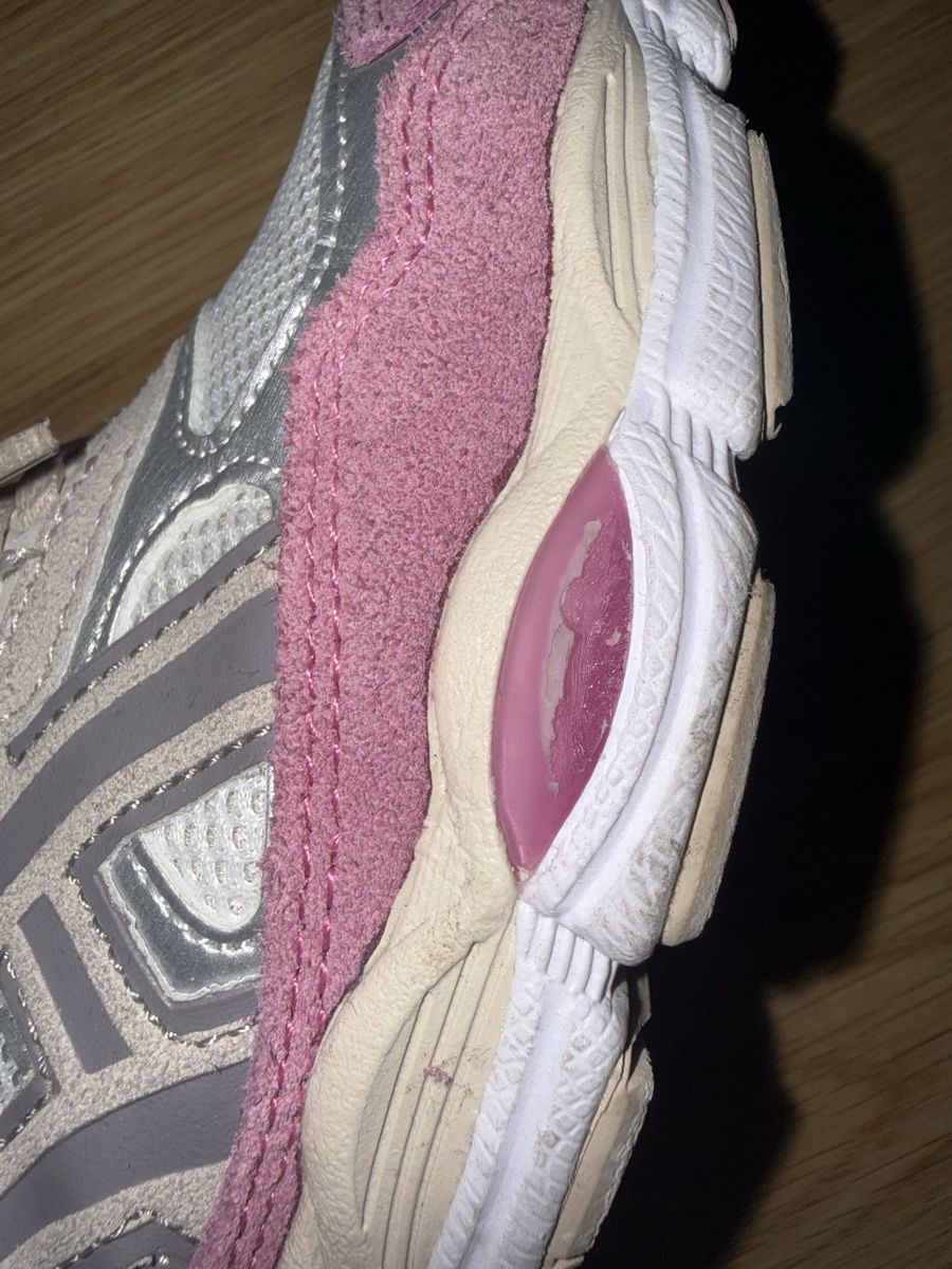 Asics Damenschuhe: Asics Gel NYC 37.5 – Gebraucht aus Riehen von sar_8wrq 3