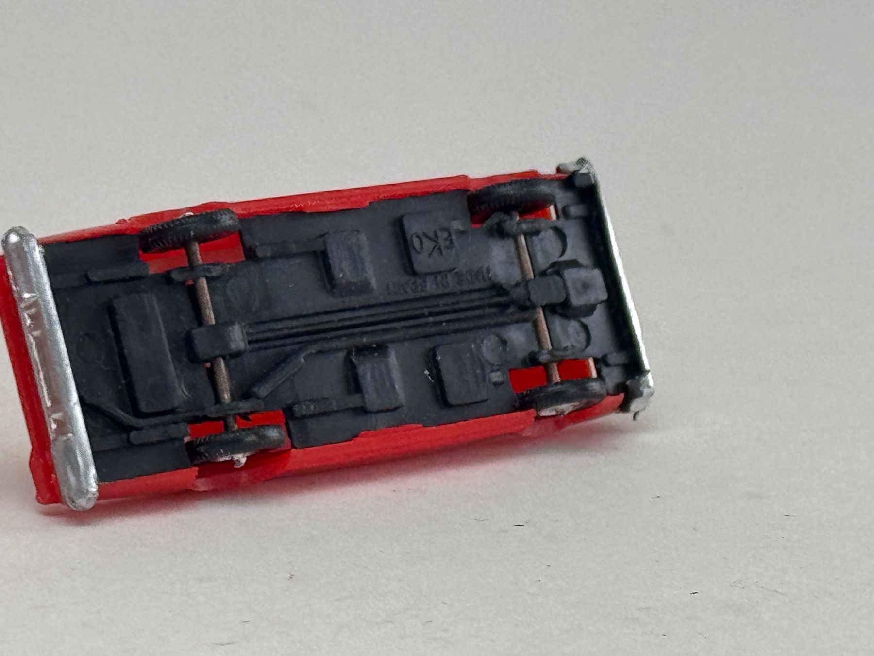 Eko Modellini d'auto: GB5- EKO Ford ? Limosine rot – Usato da Elm venduto da Wikmtz 2