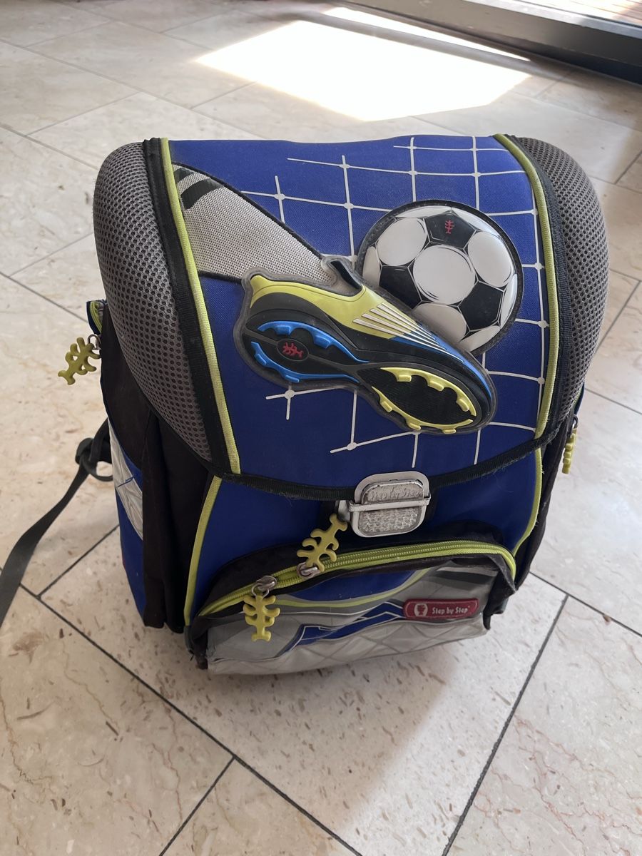 Step by Step Borse & Zaini: Schulthek Fussball – Usato da Zürich venduto da klente