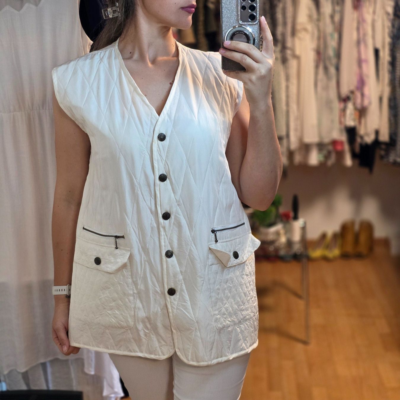 Gilet & Giacche senza maniche: Seidenweste creme 100% Seide 46 – Difettoso da Wald ZH venduto da CapLux