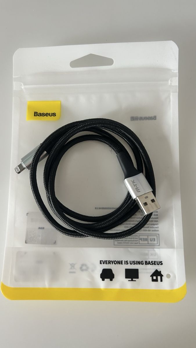 Cavi: Lightning Cable Black used – Usato da Lugano venduto da bad_2t9b