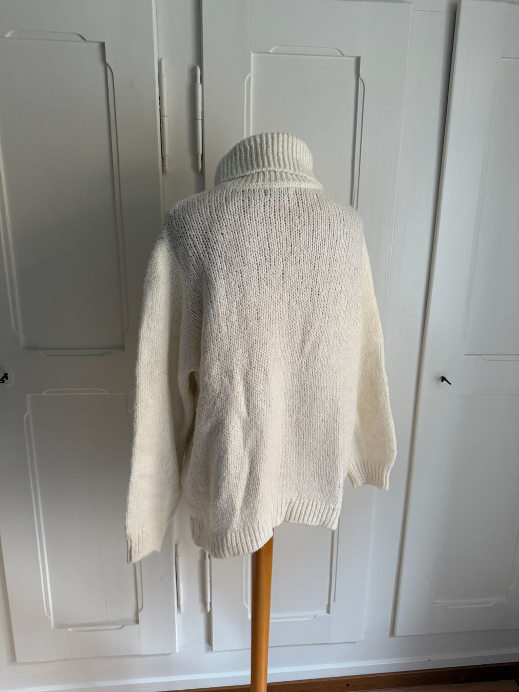 Pulls & Sweat-shirts: JDY - Strickpullover offweiss mit Rollkragen XXXL – D'occasion à Zürich par Diazaio 2