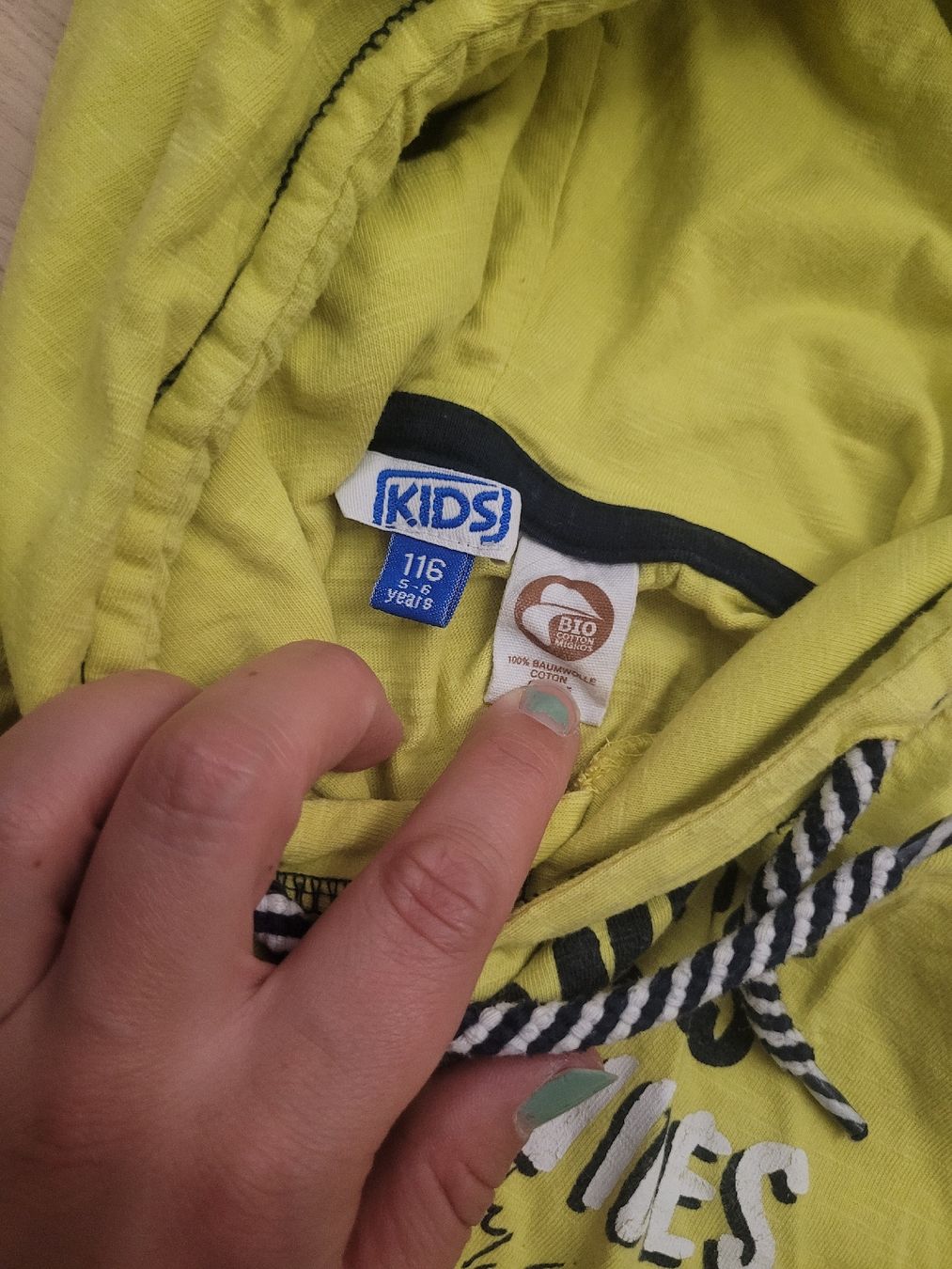 Camicie, T-shirt & Polo: tolles Shirt Gr. 104 – Usato da Lupsingen venduto da sta_wgg5 3