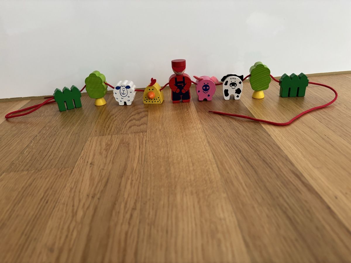 Giocattoli: Janod Stringing farm beads (educational toy) – Nuovo (secondo la descrizione) da Würenlos venduto da sue_wp8k 1