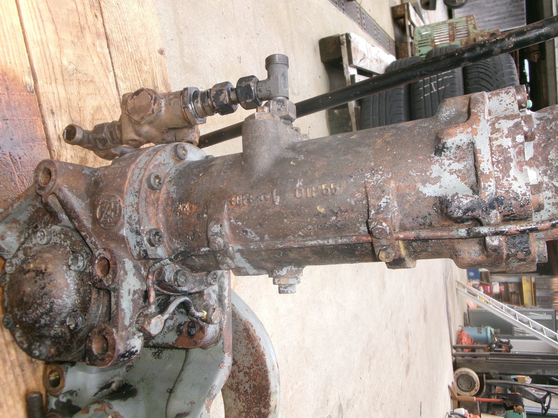 Saurer Tutti i ricambio: Saurer ZF Lenkstock  - – Usato da Eschenbach SG venduto da GM-29 3