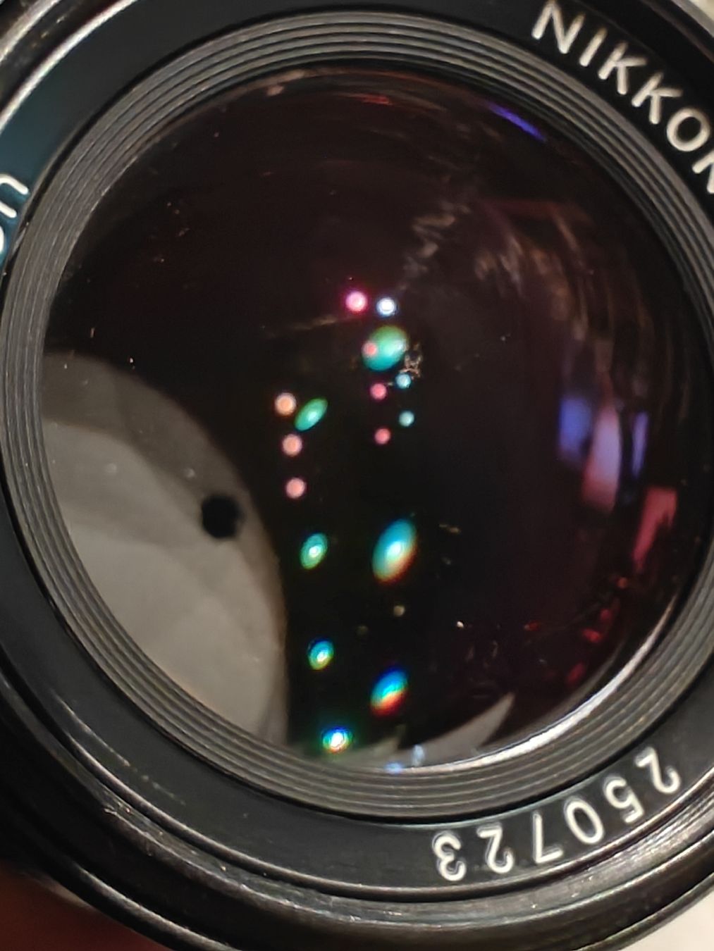 Nikkor Objektive: Nikon 135mm 3.5 Objektiv – Defekt aus Malans GR von mesmen 3