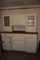 Küchenbuffet antik weiss zur Renovation