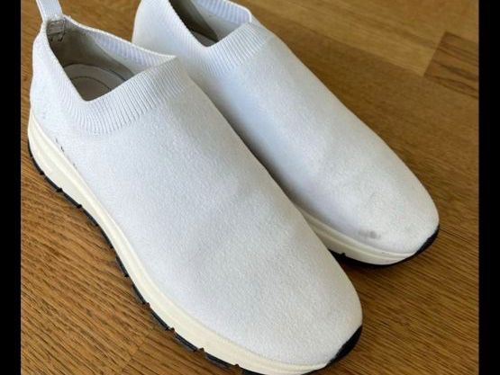 Prada Damenschuhe: PRADA Sneaker – Gebraucht aus Kerzers von Beluluu 6