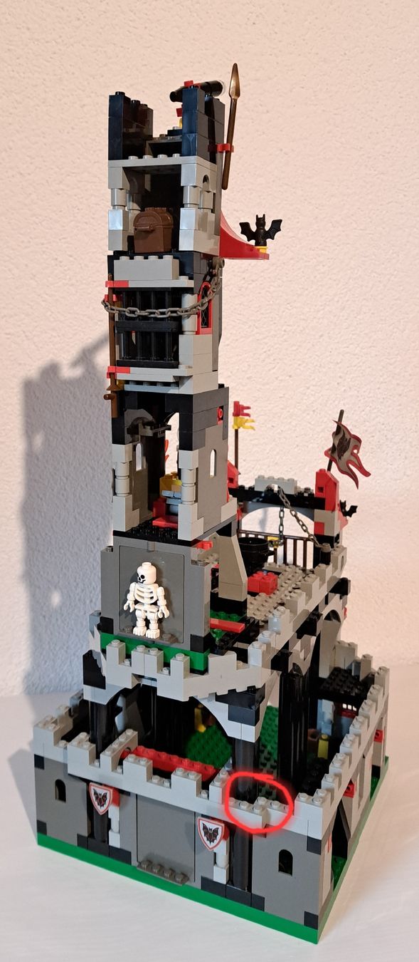 Lego Giocattoli: Lego 6097 Night Lords Castle – Usato da Lommiswil venduto da han_w5t6 5