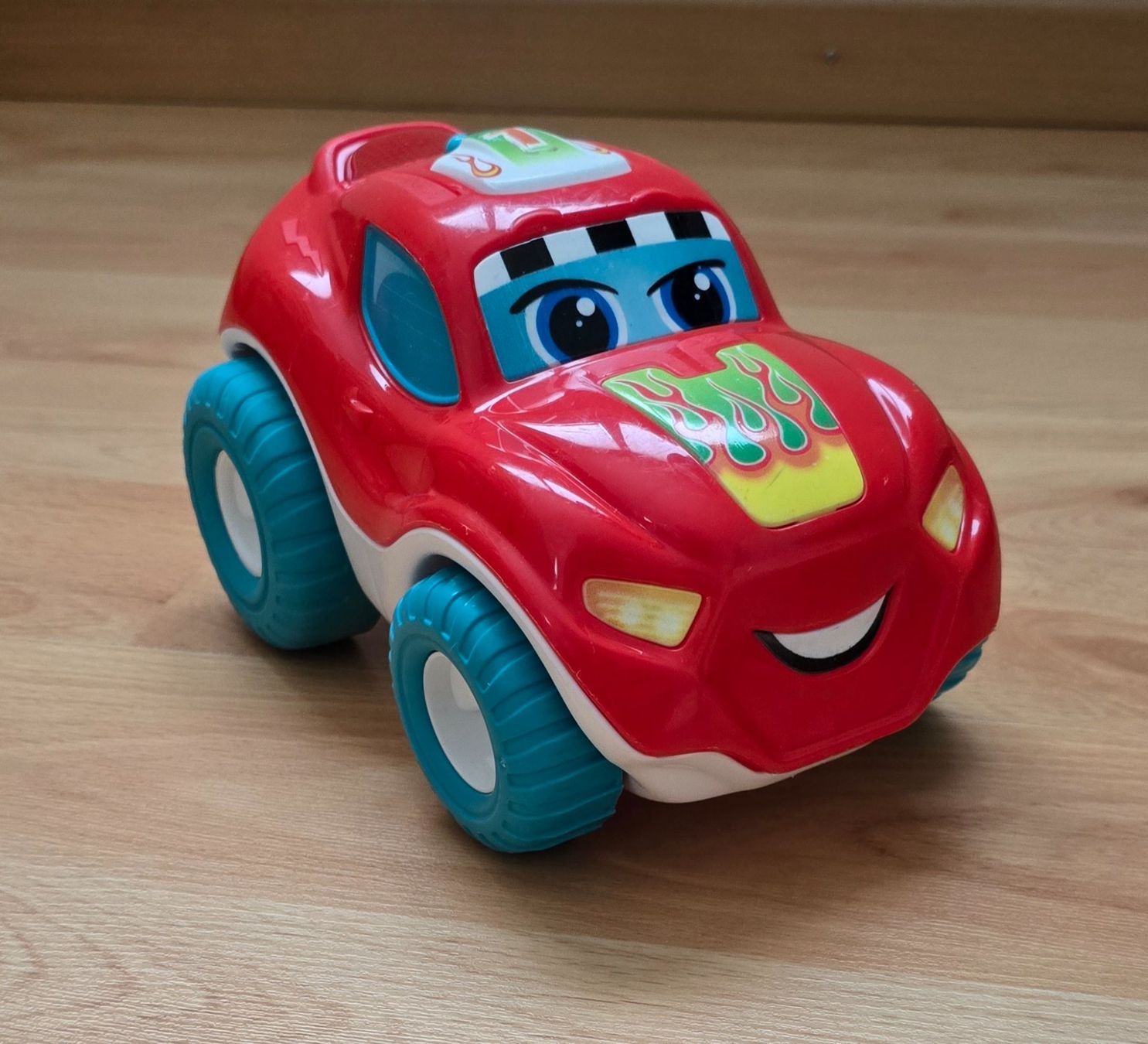 Spielzeuge: Clementoni Auto mit Lenkrad – Gebraucht aus Ruswil von DNAB 1