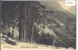 Route pres de Triquent (Tretien) - animee