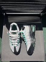 Nike Air Max 95 Vert / Blanc / Noir EUR 40