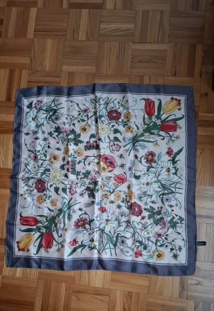 Foulard à fleurs et libellules 1, neuf Avec bord noir/Schal