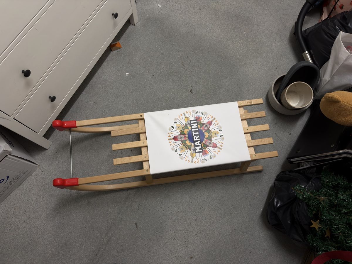 Schlitteln: Holzschlitten neu, unbenutzt – Neu und originalverpackt aus Richterswil von ski_7ffp 3