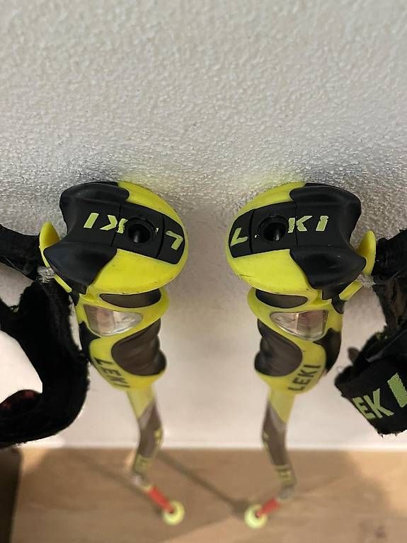 Leki Bastoncini da sci: Leki RS Stöcke gebogen mit Trigger System – Usato da Davos Wolfgang venduto da ClaLietha 1