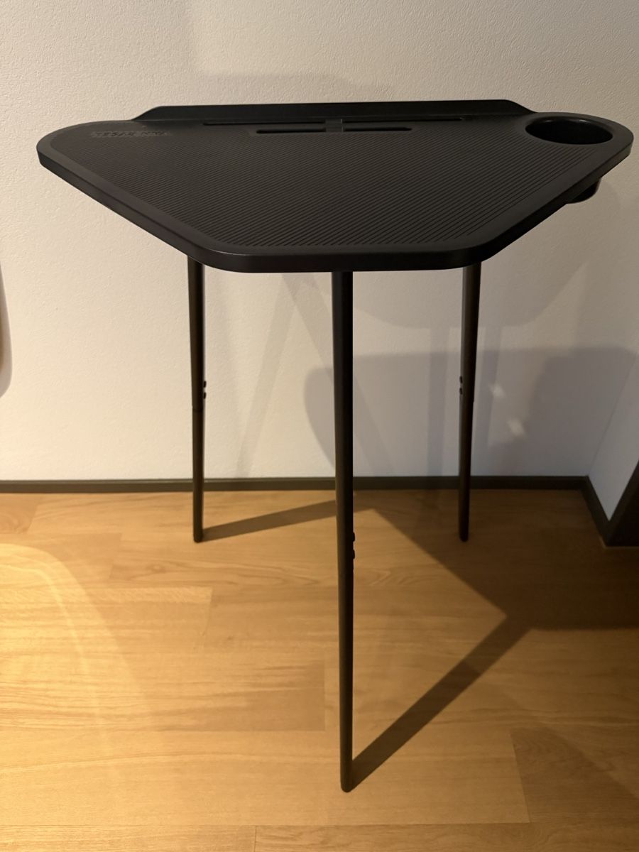 Schreibtische: Tray Table  – Gebraucht aus Zürich von fed_l87t