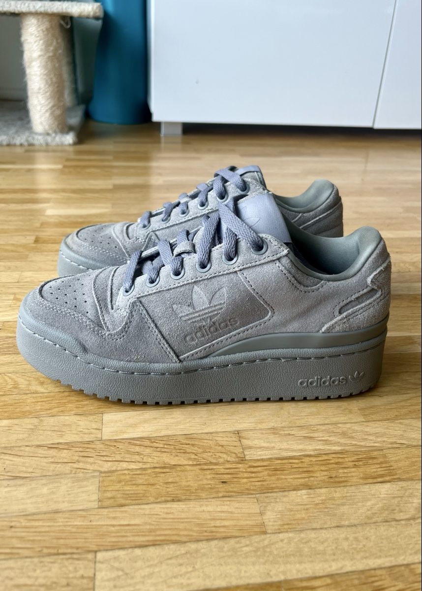 Adidas Scarpe da uomo: Adidas Forum Bold Sneaker Grau Gr. 36 – Nuovo (secondo la descrizione) da Pratteln venduto da celeki05
