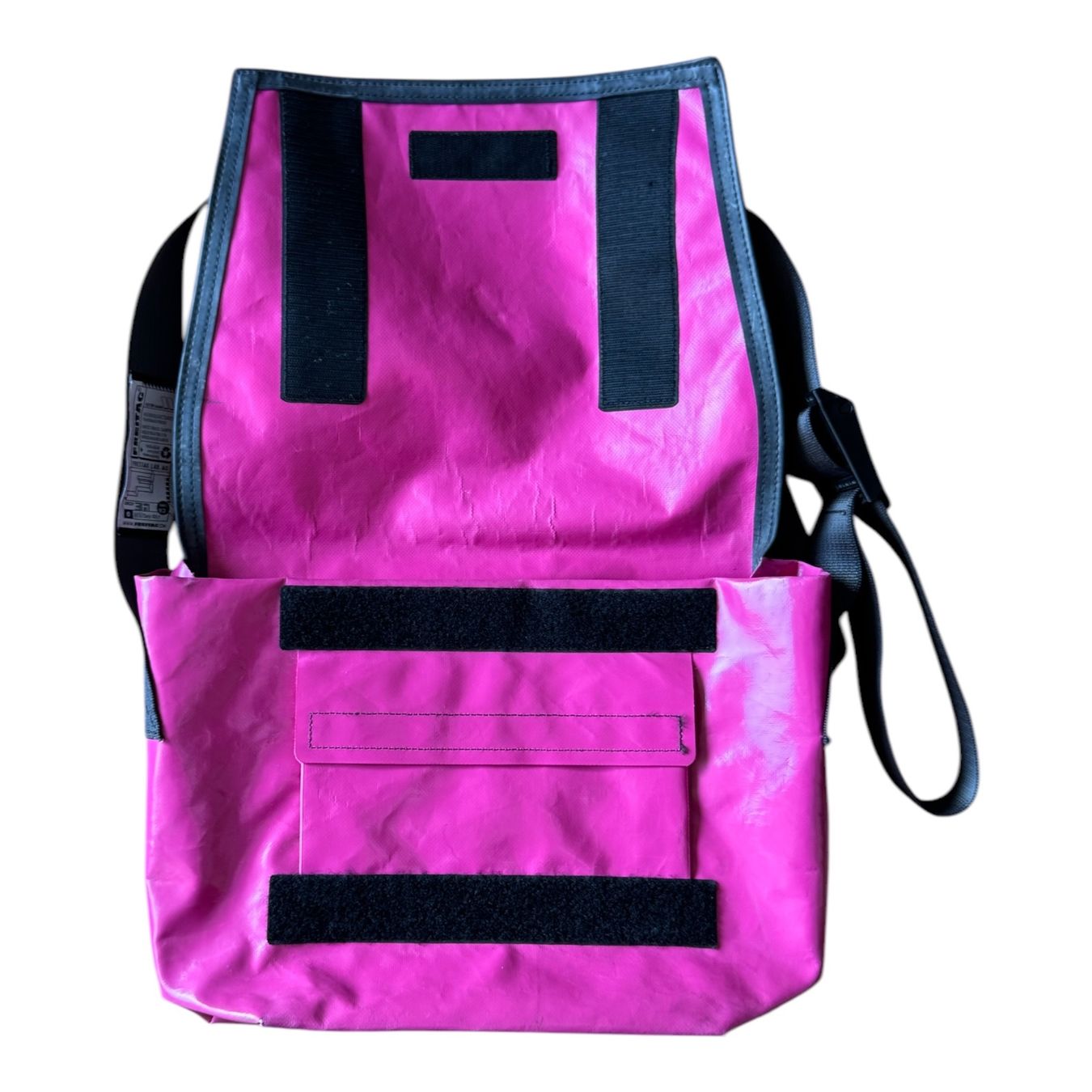 Freitag Borse: Freitag F14 Dexter - Pink – Usato da Montreux venduto da frt_s9hk 2