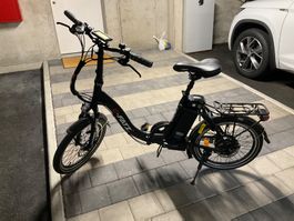 Vélo électrique pliable Fati noir avec accu spécial